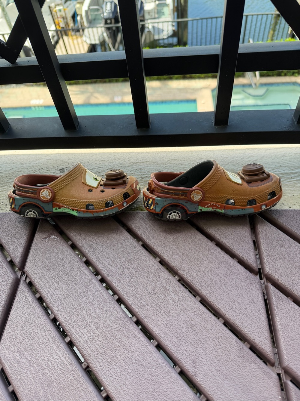 Pair of Disney Cars CROCS - Picture 7 of 12